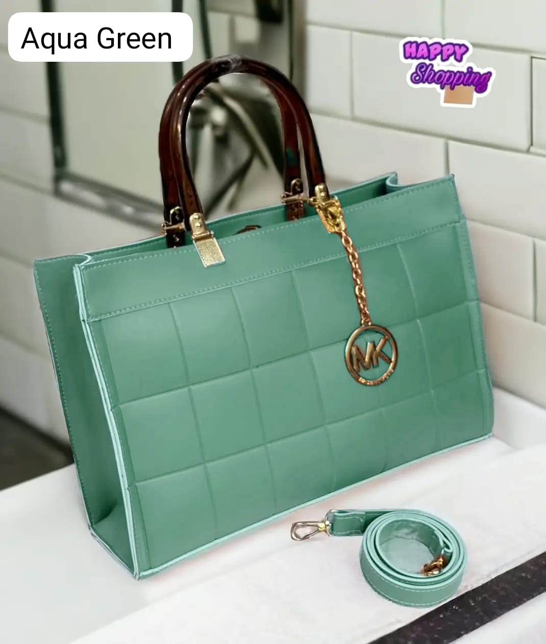 π Michael Kors Shoulder Bag for Girls π - Image 5