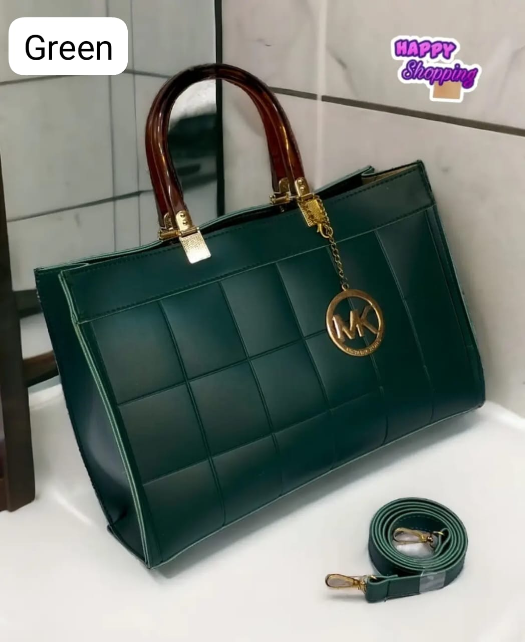 π Michael Kors Shoulder Bag for Girls π - Image 6