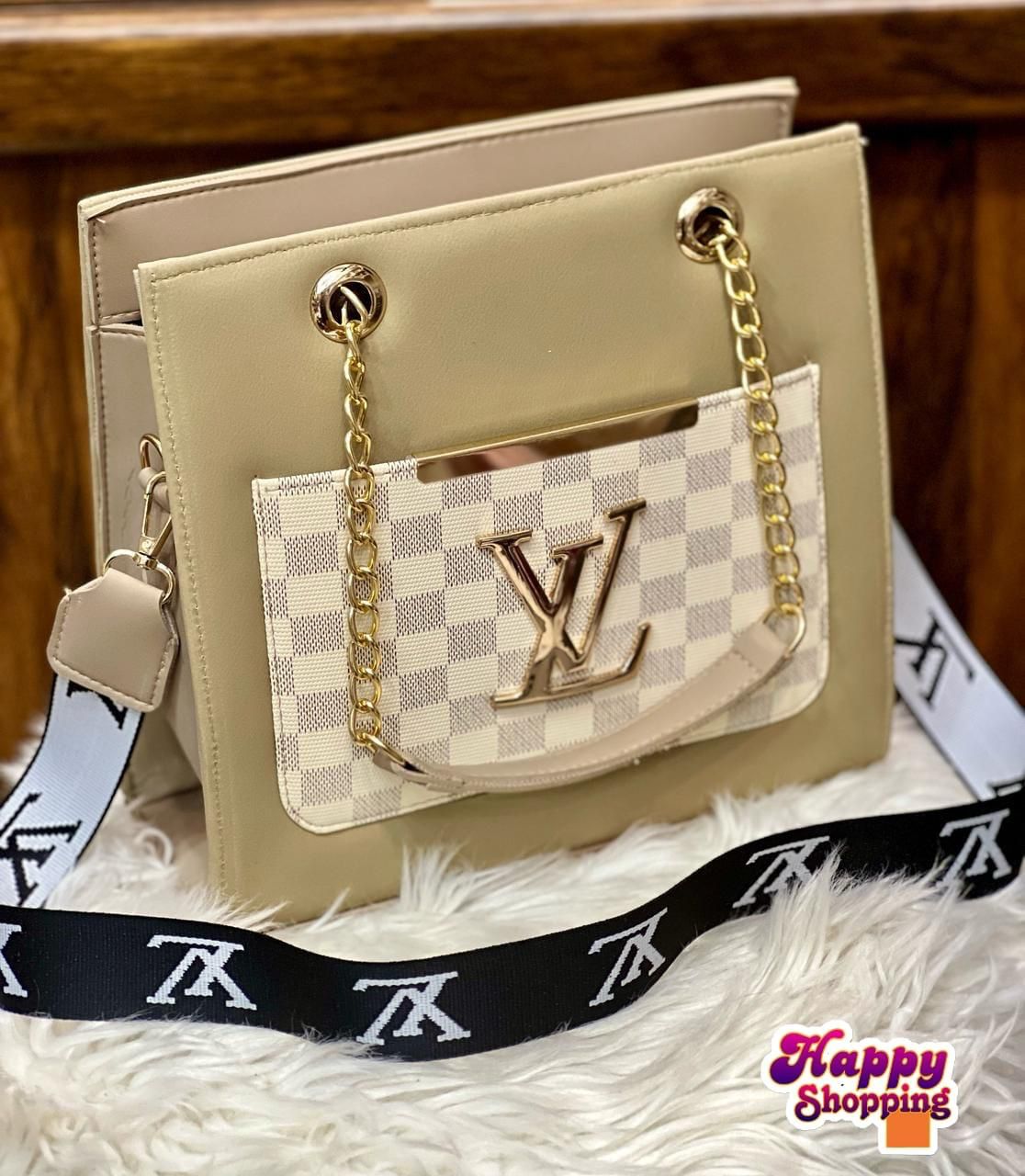 π Master Quality LV Crossbody Bag for Girls β Comes with 2 Straps π - Image 6