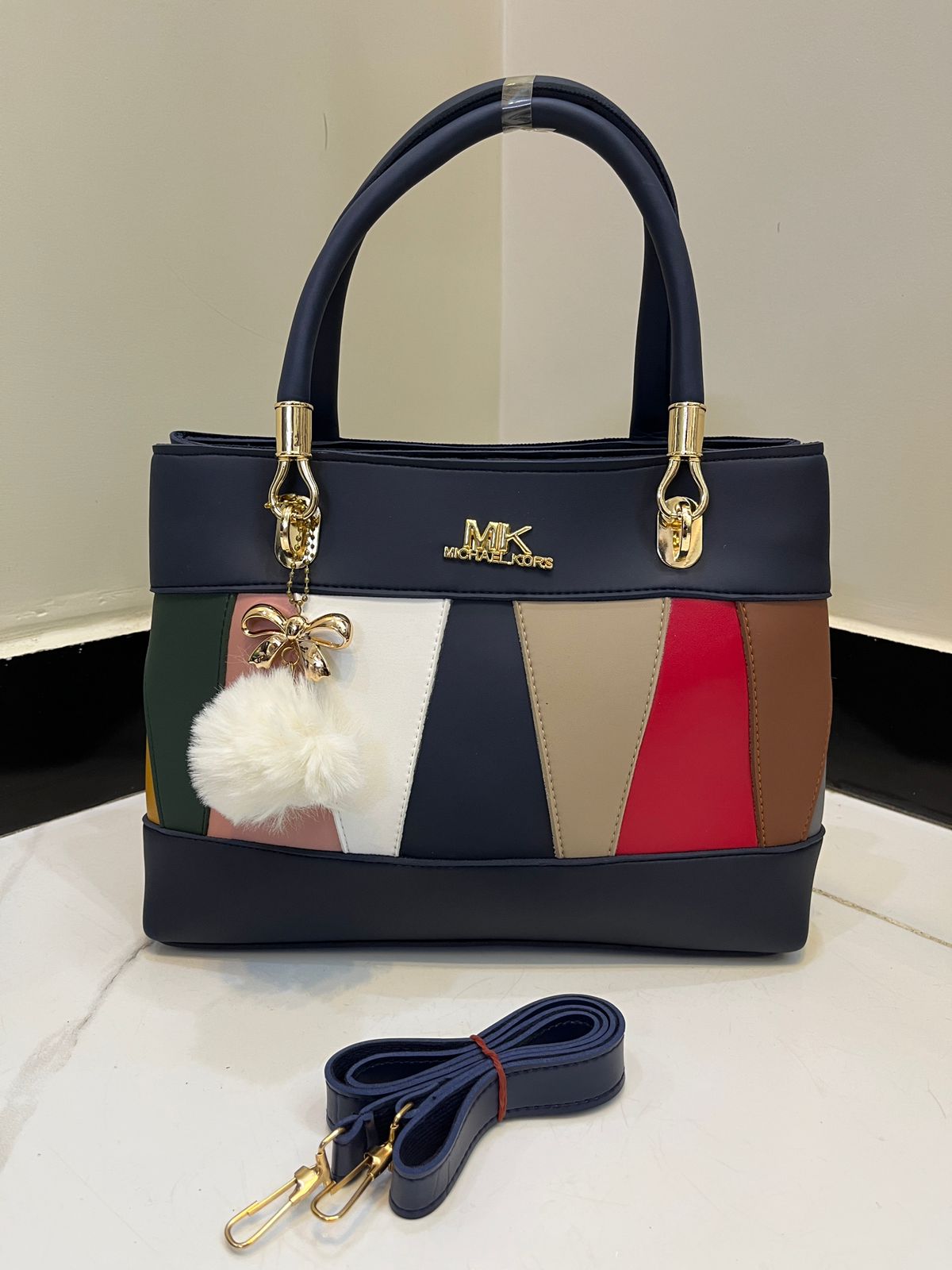 👜 MK Design Handbag with Double Pocket & Imported Keychain - Image 2