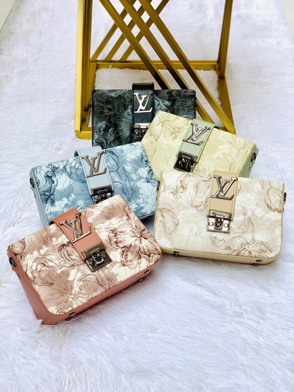 Louis Vuitton LV Designer Cross Body Bag - Image 7